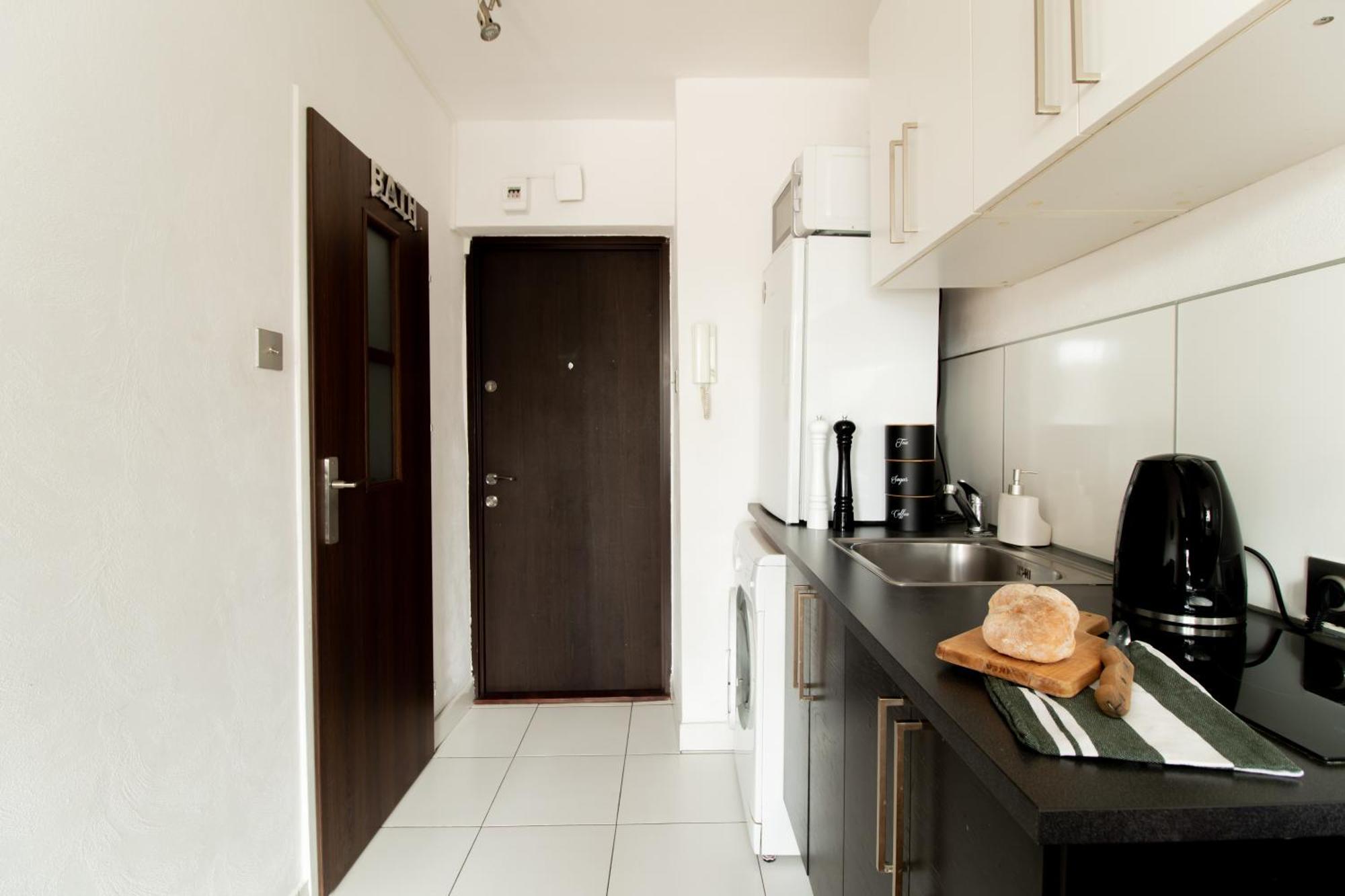 ורשה Piotrapartments - Bruna Green City Apartment מראה חיצוני תמונה